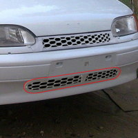 Решетка нижняя в передний бампер Соты ВАЗ 2113, 2114, 2115 (окрашенная)