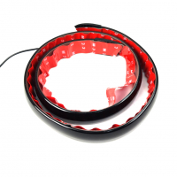 Лип-спойлер "Sal-man" (черный со световой полосой) на крышку багажника (универсальный)