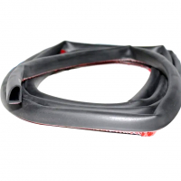 Уплотнитель капота "РКИ-D" универсальный (версия 1.0, 3 метра, 15х20мм)