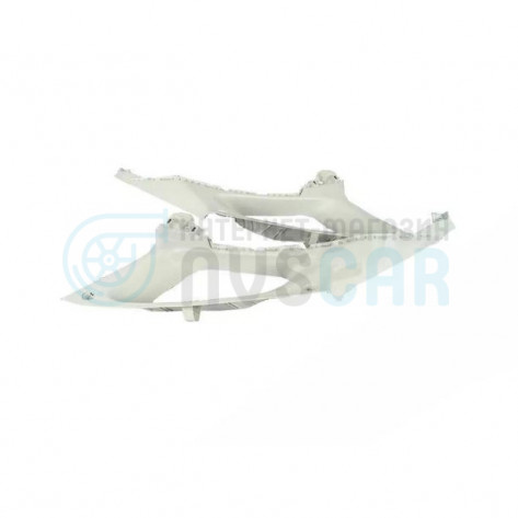 Облицовки задних стоек (светлые) Лада Веста универсал, Веста SW Кросс